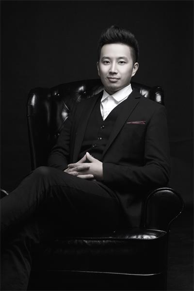 方晨陽